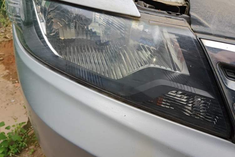 Used Honda City Classic 2012 1.5L manual Comfort version Right Front Headlight