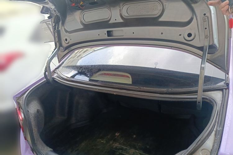 Used Honda City Classic 2012 1.5L manual Comfort version Trunk