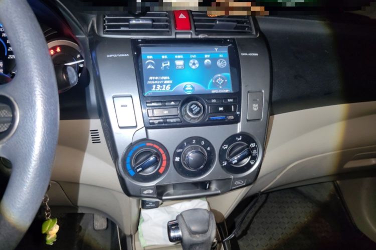 Used Honda City Classic 2012 1.5L Automatic Elite Edition Audio And AC Panel