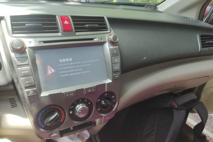 Used Honda City Classic 2012 1.5L manual Comfort version Audio And AC Panel