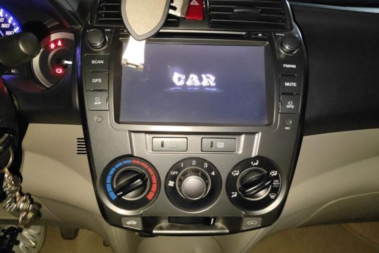 Used Honda City Classic 2012 1.5L manual Comfort version Audio And AC Panel