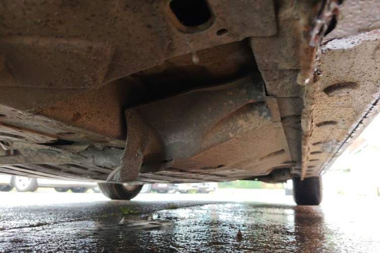 Used Honda City Classic 2012 1.5L manual Elite Edition Chassis Front Left