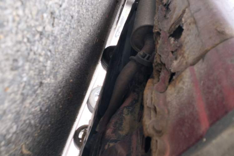 Used Honda City Classic 2012 1.5L manual Comfort version Chassis Front Right