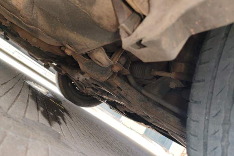 Used Honda City Classic 2012 1.5L manual Comfort version Chassis Front Right