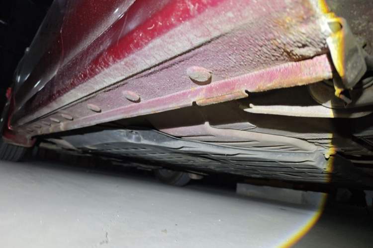 Used Honda City Classic 2012 1.5L manual Comfort version Chassis Rear Left