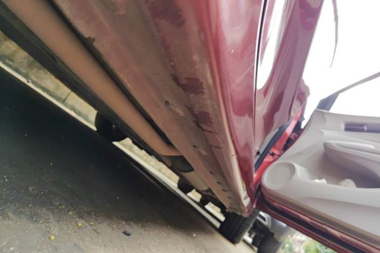 Used Honda City Classic 2012 1.5L manual Comfort version Chassis Rear Right