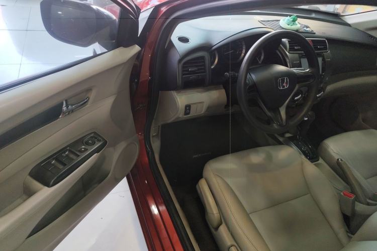 Used Honda City Classic 2012 1.5L Automatic Elite Edition Driver Seat