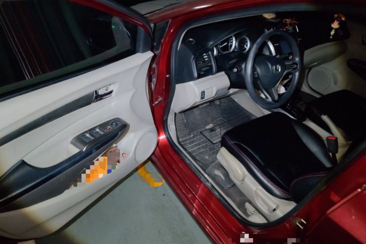 Used Honda City Classic 2012 1.5L Automatic Elite Edition Driver Seat