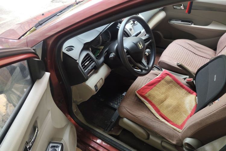 Used Honda City Classic 2012 1.5L Automatic Elite Edition Driver Seat