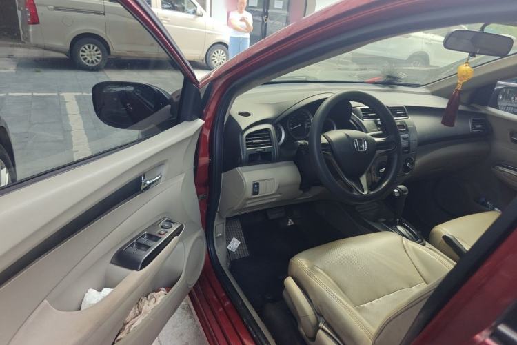Used Honda City Classic 2012 1.5L Automatic Elite Edition Driver Seat