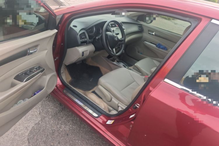 Used Honda City Classic 2012 1.5L Automatic Elite Edition Driver Seat