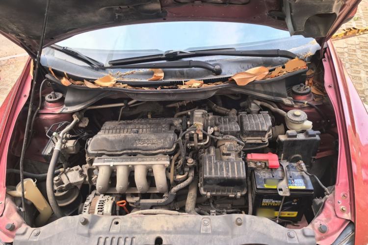 Used Honda City Classic 2012 1.5L Automatic Elite Edition Engine Bay