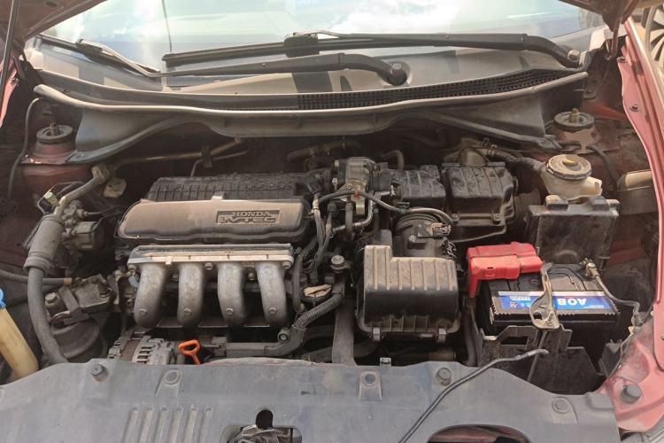 Used Honda City Classic 2012 1.5L Automatic Elite Edition Engine Bay