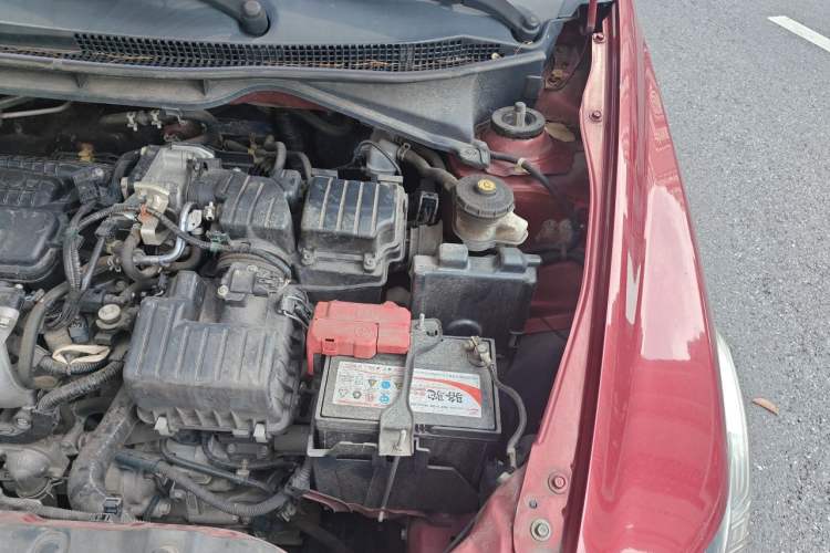Used Honda City Classic 2012 1.5L Automatic Elite Edition Engine Bay Left