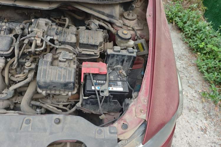 Used Honda City Classic 2012 1.5L Automatic Elite Edition Engine Bay Left