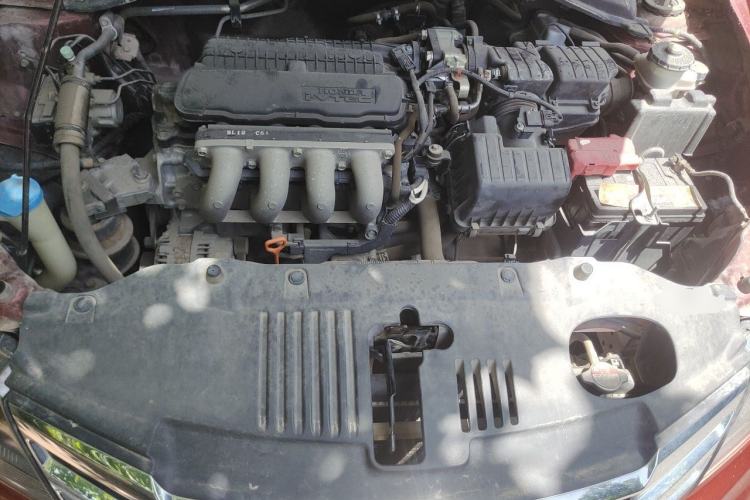 Used Honda City Classic 2012 1.5L manual Comfort version Engine Bay