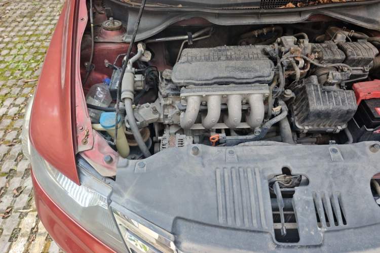 Used Honda City Classic 2012 1.5L Automatic Elite Edition Engine Bay Right