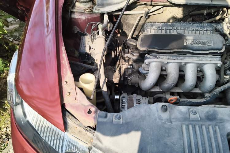 Used Honda City Classic 2012 1.5L Automatic Elite Edition Engine Bay Right