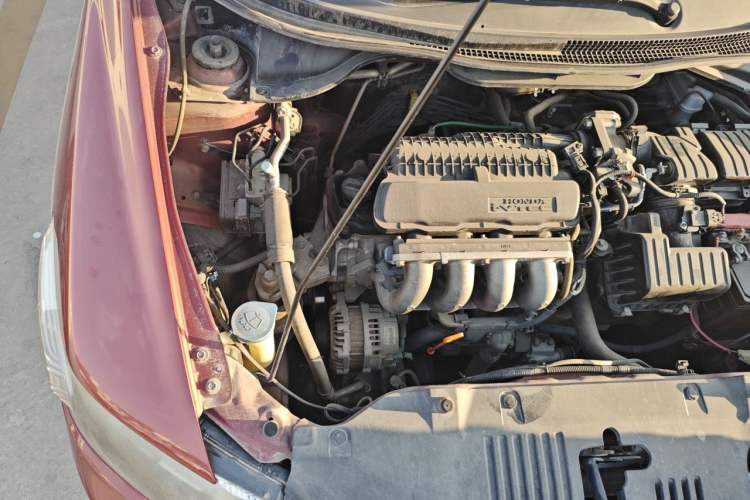 Used Honda City Classic 2012 1.5L manual Comfort version Engine Bay Right