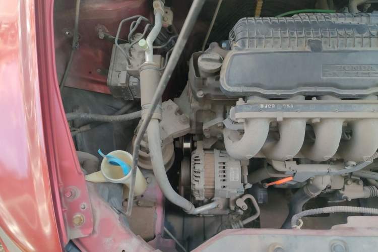 Used Honda City Classic 2012 1.5L manual Comfort version Engine Bay Right