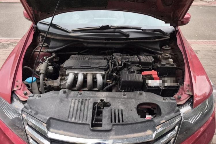 Used Honda City Classic 2012 1.5L Automatic Elite Edition Engine Bay