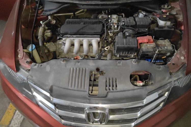 Used Honda City Classic 2012 1.5L manual Comfort version Engine Bay