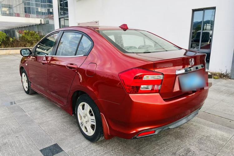 Used Honda City Classic 2012 1.5L manual Comfort version Exterior 3
