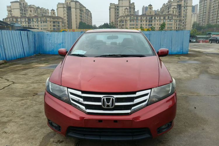 Used Honda City Classic 2012 1.5L manual Elite Edition Exterior 8