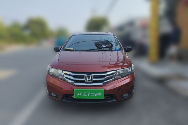 Used Honda City Classic 2012 1.5L manual Comfort version Front