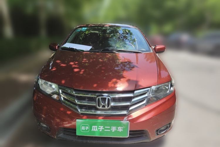 Used Honda City Classic 2012 1.5L manual Comfort version Front