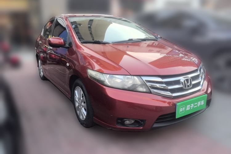 Used Honda City Classic 2012 1.5L manual Elite Edition Front Right 45 Deg