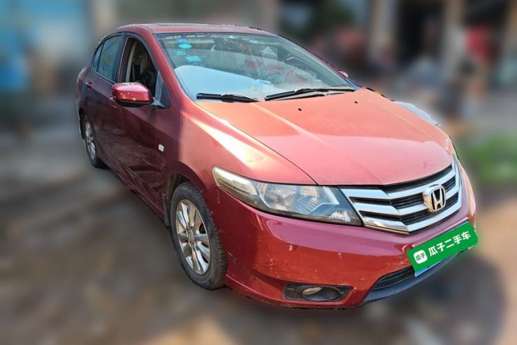 Used Honda City Classic 2012 1.5L manual Elite Edition Front Right 45 Deg