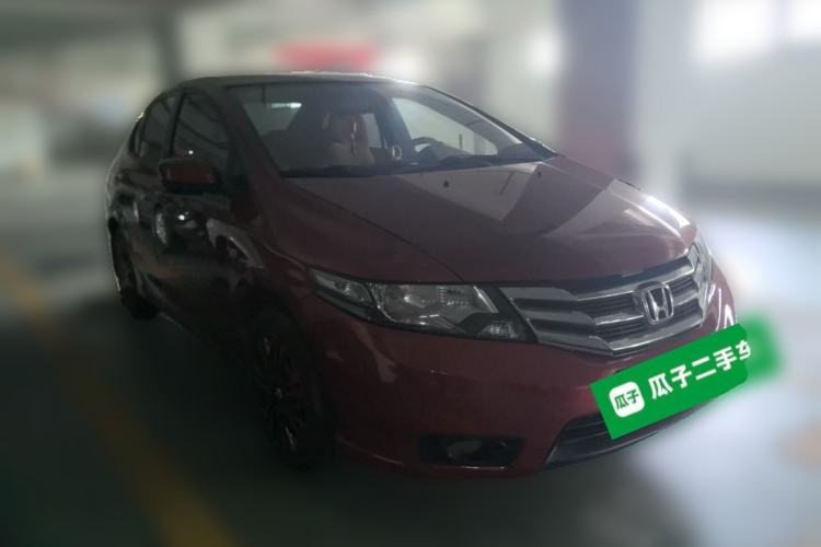 Used Honda City Classic 2012 1.5L manual Comfort version Front Right 45 Deg
