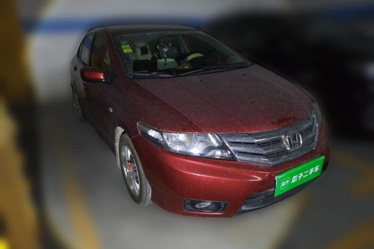 Used Honda City Classic 2012 1.5L manual Comfort version Front Right 45 Deg