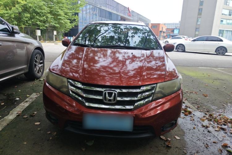 Used Honda City Classic 2012 1.5L manual Comfort version Front
