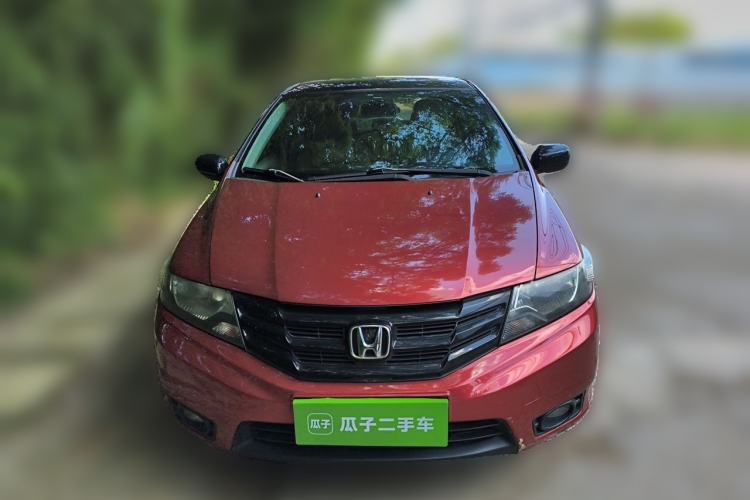Used Honda City Classic 2012 1.5L manual Comfort version Front