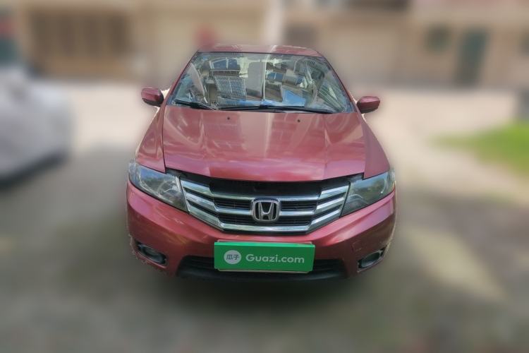 Used Honda City Classic 2012 1.5L manual Comfort version Front
