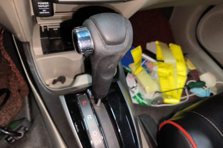 Used Honda City Classic 2012 1.5L Automatic Elite Edition Gear Lever