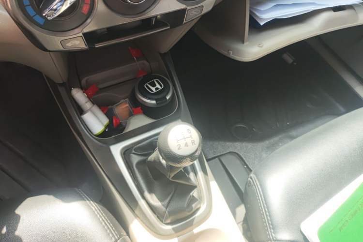 Used Honda City Classic 2012 1.5L manual Elite Edition Gear Lever
