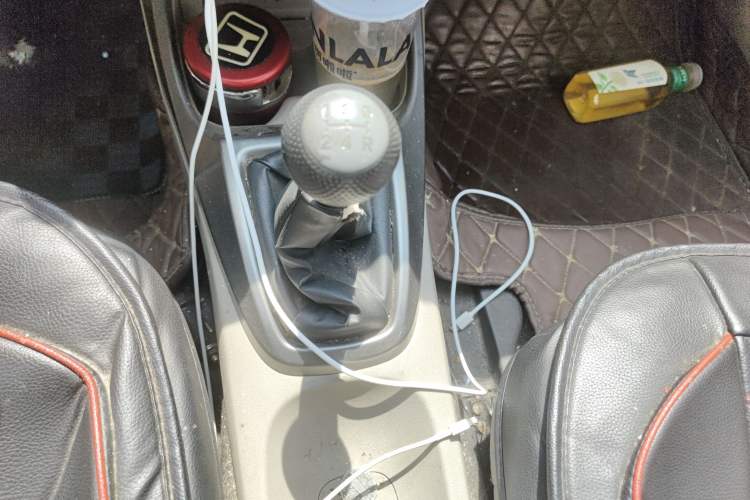 Used Honda City Classic 2012 1.5L manual Elite Edition Gear Lever