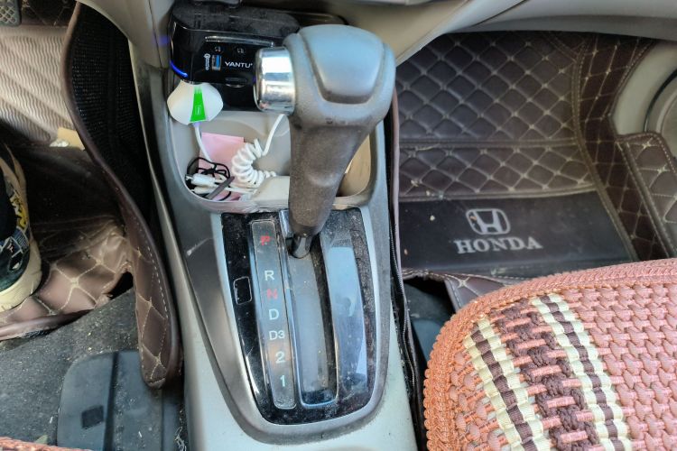 Used Honda City Classic 2012 1.5L Automatic Elite Edition Gear Lever
