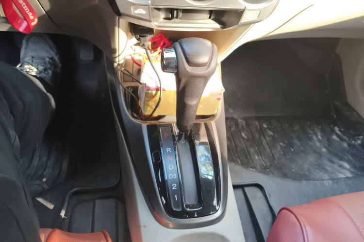 Used Honda City Classic 2012 1.5L Automatic Elite Edition Gear Lever