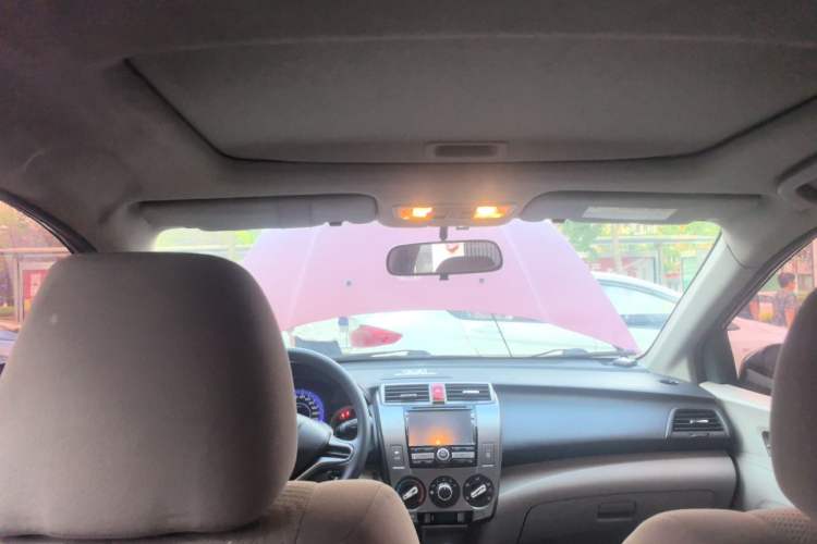 Used Honda City Classic 2012 1.5L manual Elite Edition Headliner