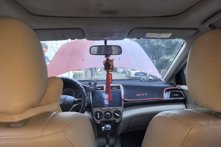Used Honda City Classic 2012 1.5L Automatic Elite Edition Headliner