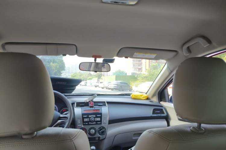Used Honda City Classic 2012 1.5L manual Comfort version Headliner