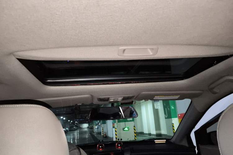 Used Honda City Classic 2012 1.5L Automatic Elite Edition Headliner