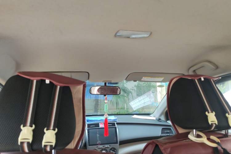Used Honda City Classic 2012 1.5L manual Comfort version Headliner