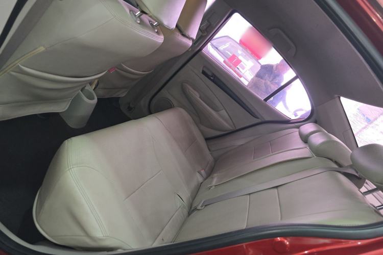Used Honda City Classic 2012 1.5L manual Comfort version Interior 4