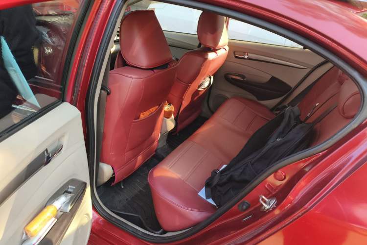 Used Honda City Classic 2012 1.5L Automatic Elite Edition Interior 4