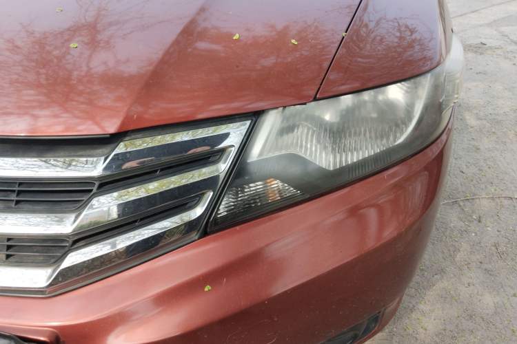Used Honda City Classic 2012 1.5L manual Comfort version Left Front Headlight